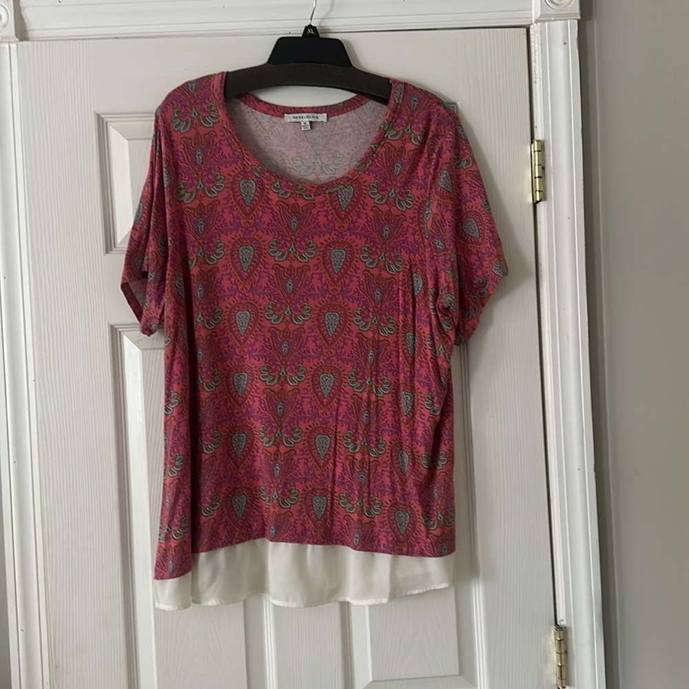 Short sleeve top
